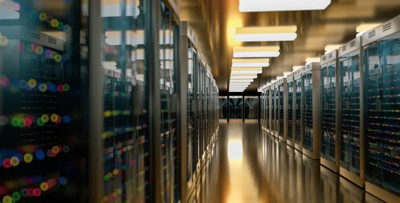 Image_of_Data_centre's_hallway