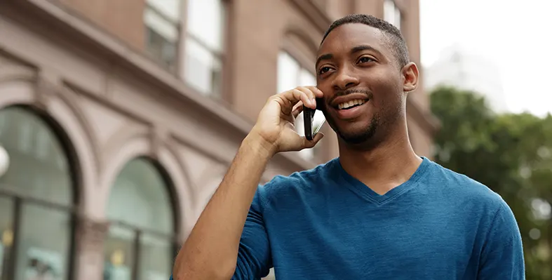 Man_talking_on_phone 