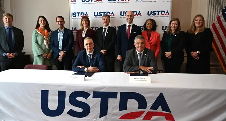 USTDA_and_AFR-IX Telecom_sign_the_MoU