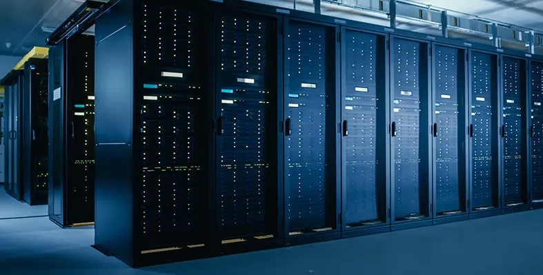 Data_centre_hallway