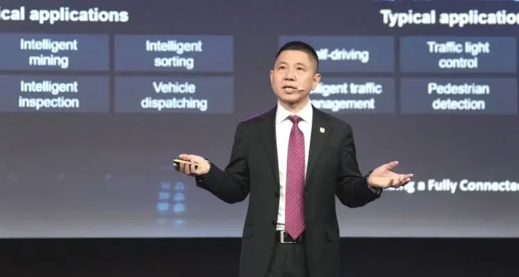 Leon Wang delivering a speech
