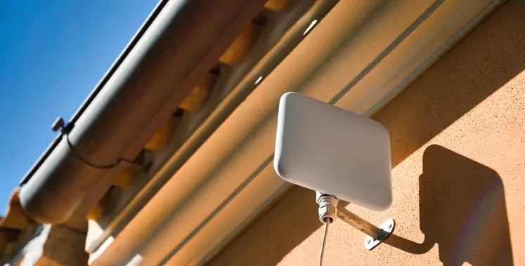  space-based_mobile_broadband_services 